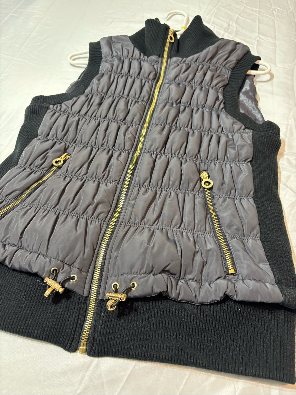 Calvin Klein Performance Charcoal & Gold Zip Running Vest L Excellent Condition